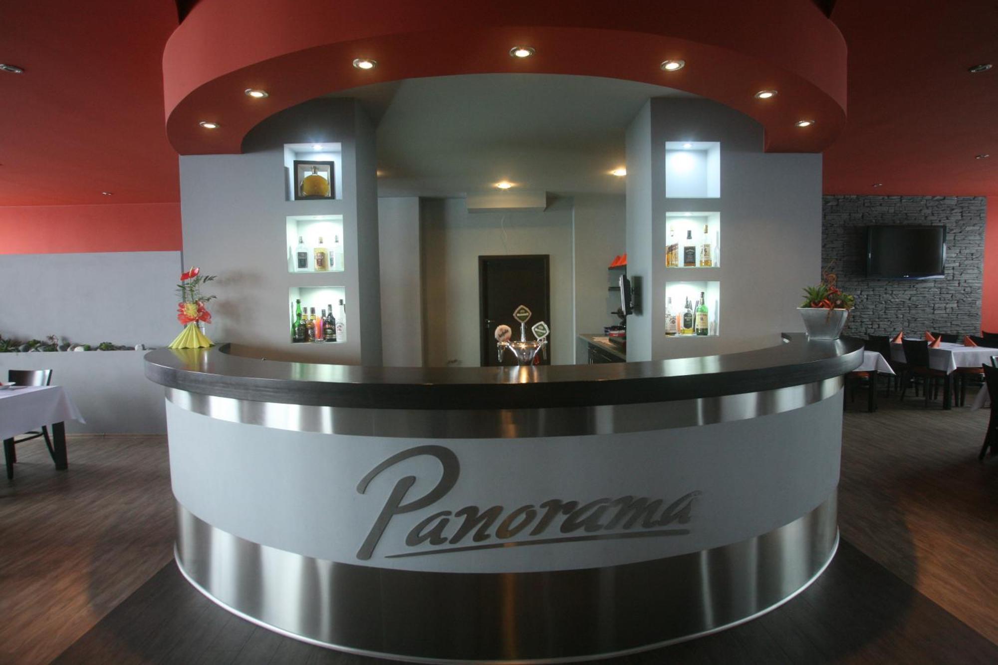 Hotel Panorama Теплице Екстериор снимка