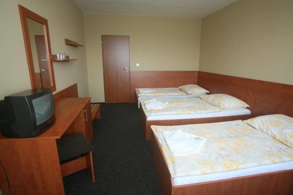 Hotel Panorama Теплице Екстериор снимка