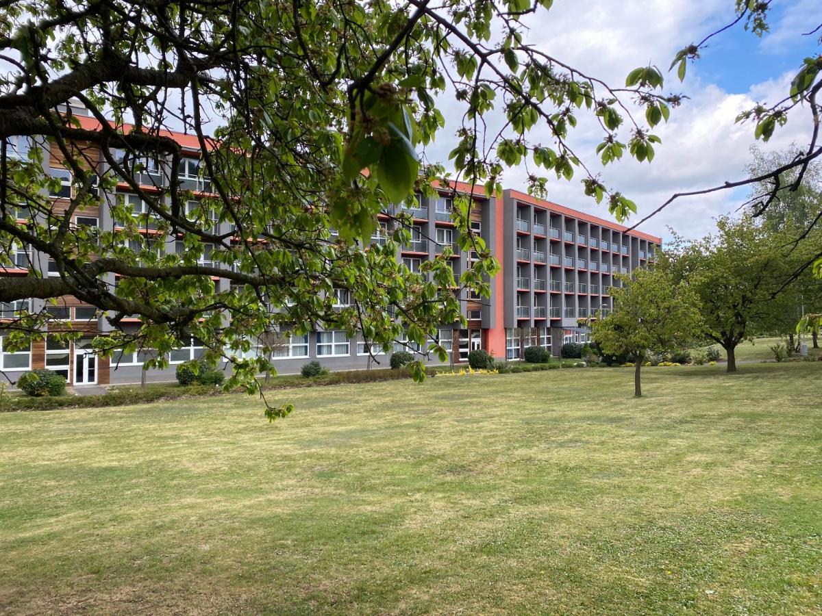 Hotel Panorama Теплице Екстериор снимка